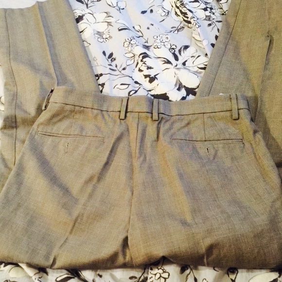 Dockers Small Checkered Pattern Casual/Dress Pants - Picture 5 of 6